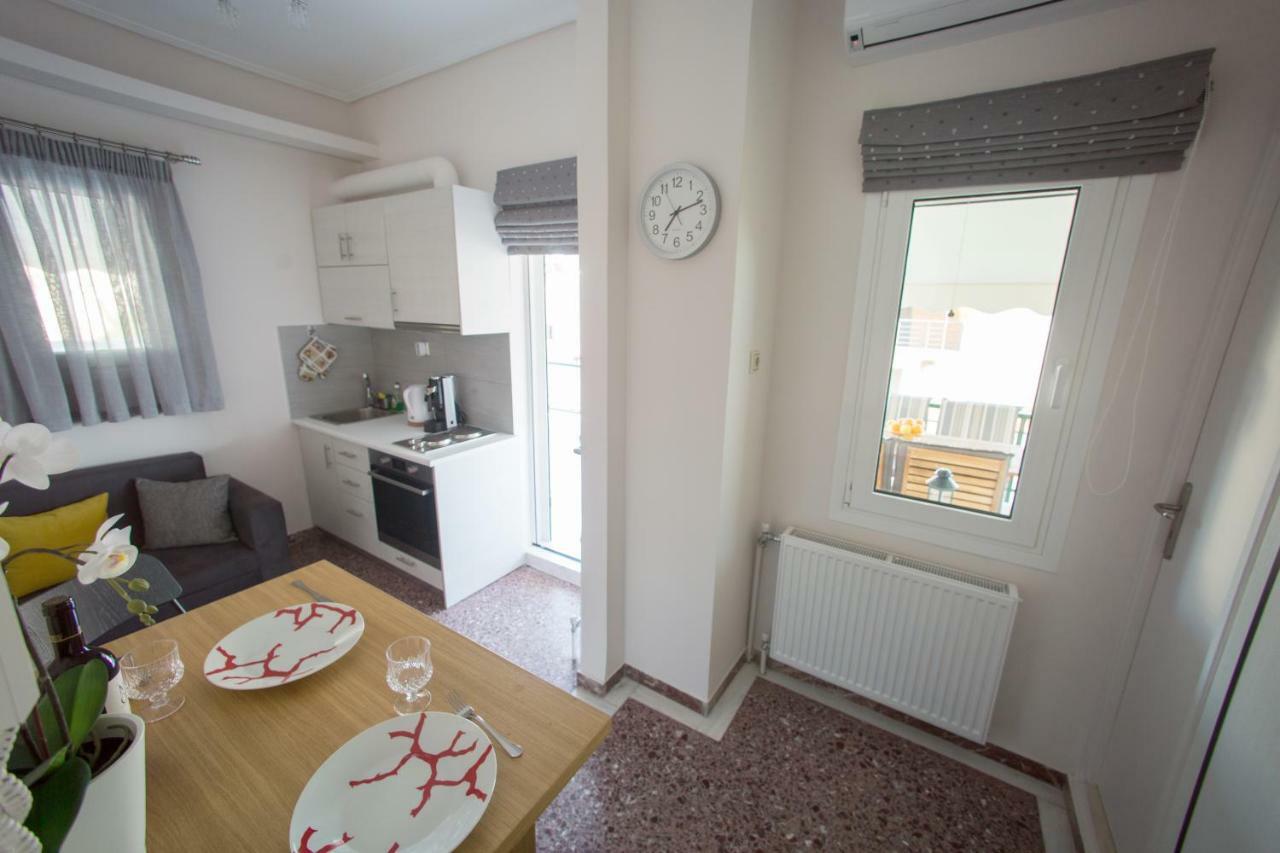 Ivannas Penthouse Атина Екстериор снимка