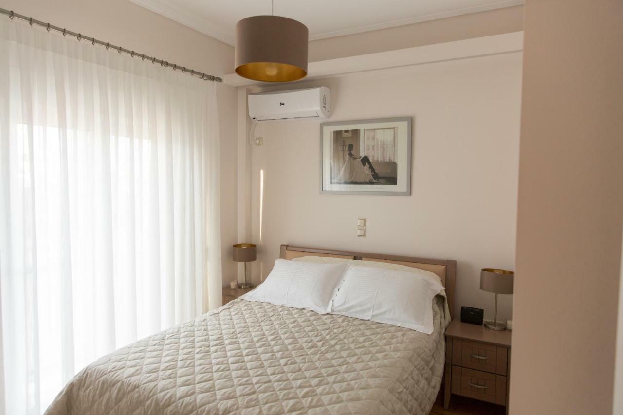 Ivannas Penthouse Атина Екстериор снимка