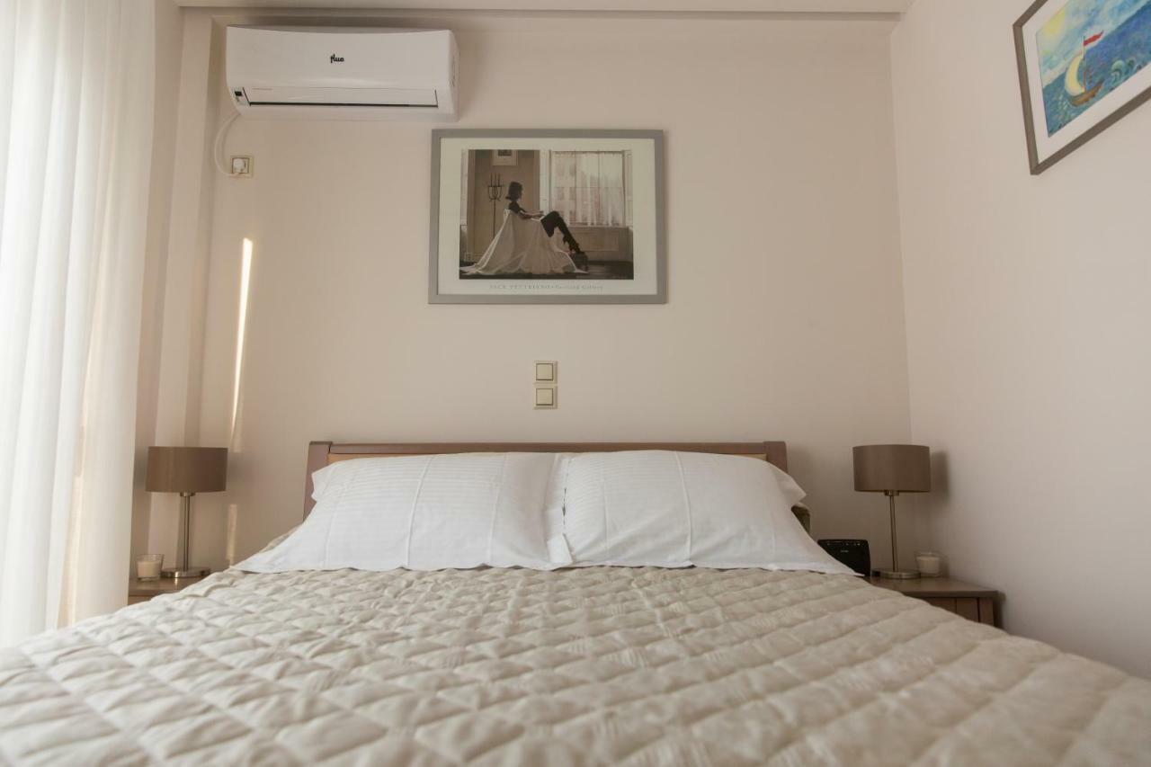 Ivannas Penthouse Атина Екстериор снимка